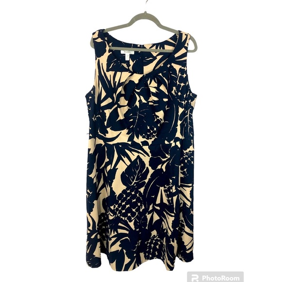 Dressbarn Women’s Dress Sleeveless Scoop Neck Pleated Bodice Navy/Cream - Picture 1 of 8